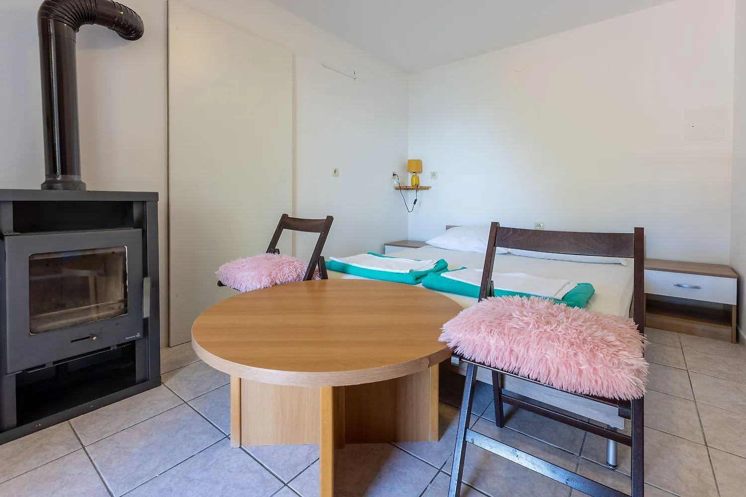 Idyllisches Apartment Nur 150 Meter Zum Strand Mit Privater Terrasse, Garten, Wifi Dramalj Croatia