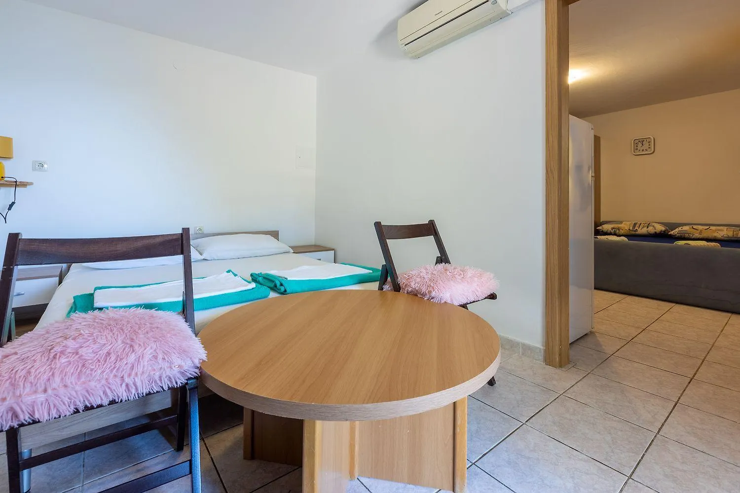 Idyllisches Apartment Nur 150 Meter Zum Strand Mit Privater Terrasse, Garten, Wifi Dramalj
