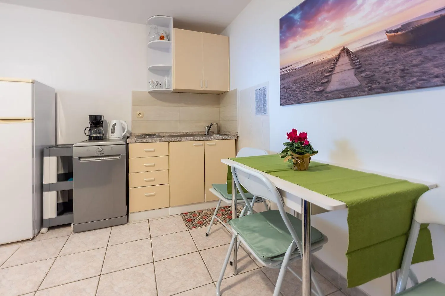 Idyllisches Apartment Nur 150 Meter Zum Strand Mit Privater Terrasse, Garten, Wifi Dramalj Croatia